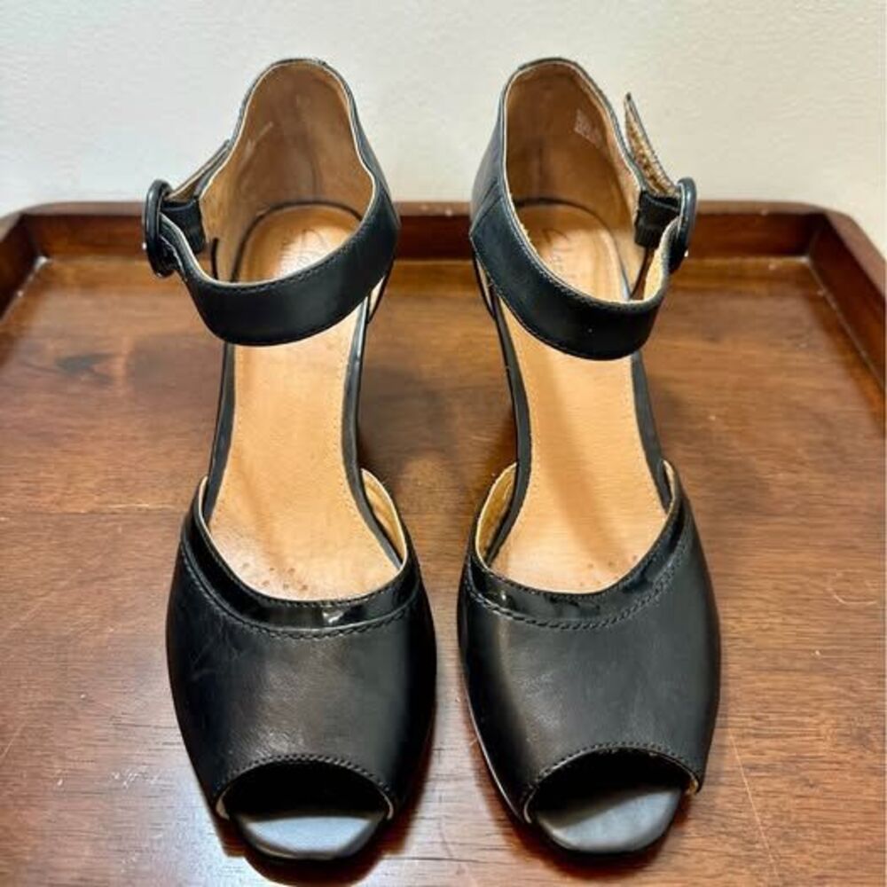 Clarks Artisan Black Leather Peep Toe Mary Jane Heels Active Air 8M